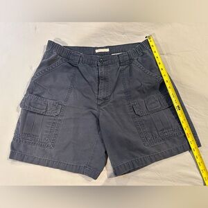 Savane Men's Blue Cargo Shorts size 36